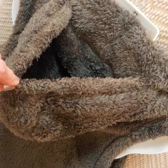 i Sapparel Sage Green Sherpa & Leather Vest! Convertible Collar/Hood! - Picture 12 of 13